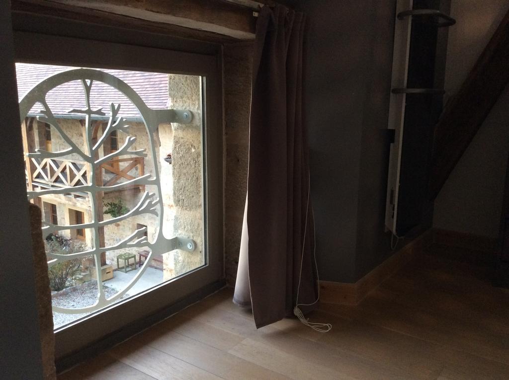 Domaine De Noyer Bed & Breakfast Saint-Christophe-en-Brionnais Room photo